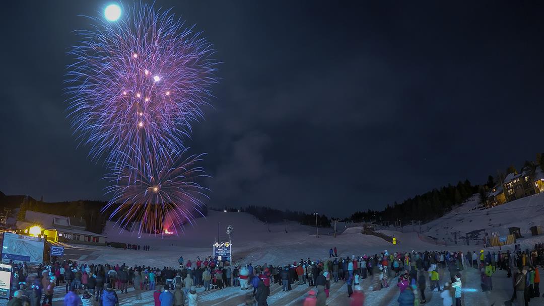 Christmas Eve Torchlight Parade & Fireworks Angel Fire Resort