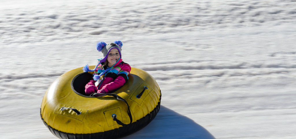 girl-tubing