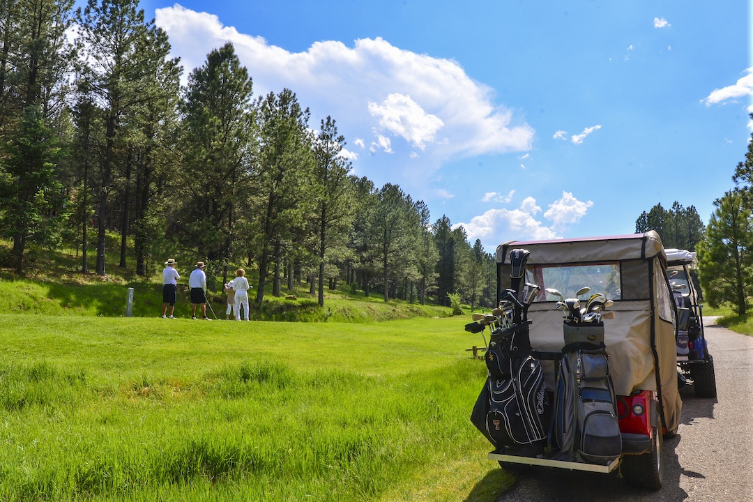 Sip & Swing 4 Person Team Scramble